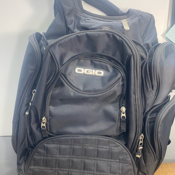 OGIO BackPack - Picture 2 of 5